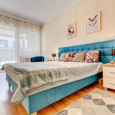 Apartament Morski Zakatek โปเบียโรโว ภายนอก รูปภาพ