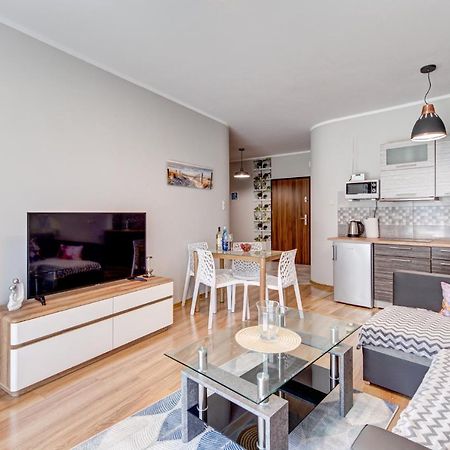 Apartament Morski Zakatek โปเบียโรโว ภายนอก รูปภาพ