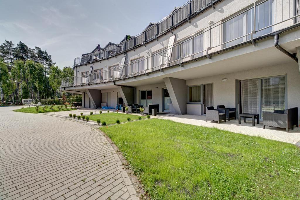 Apartament Morski Zakatek โปเบียโรโว ภายนอก รูปภาพ